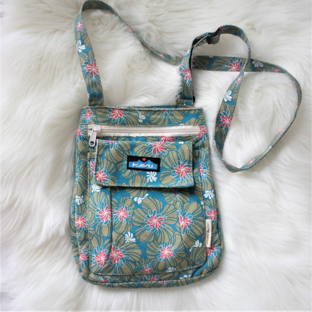 Kavu Crossbody Limited Edition Keeper Bag